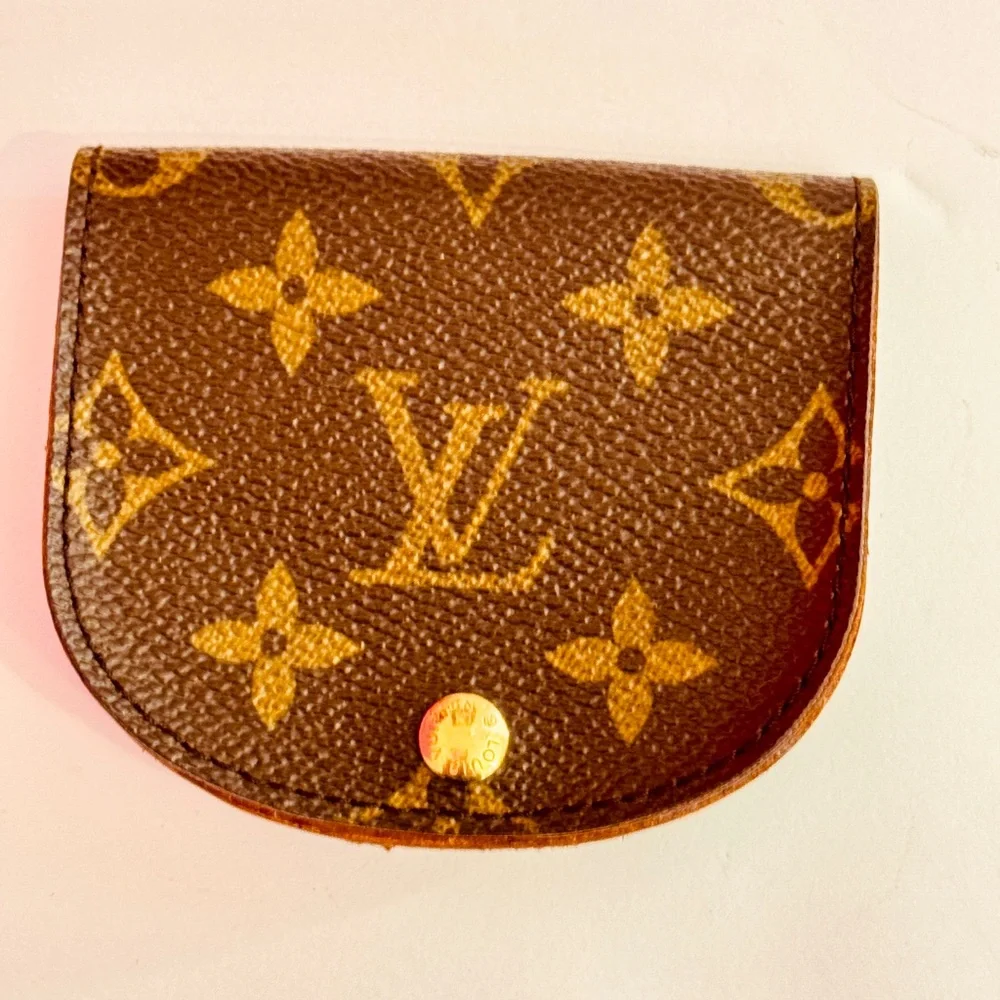 Louis Vuitton Brown Monogram Coin Purse - Picture 2 of 12